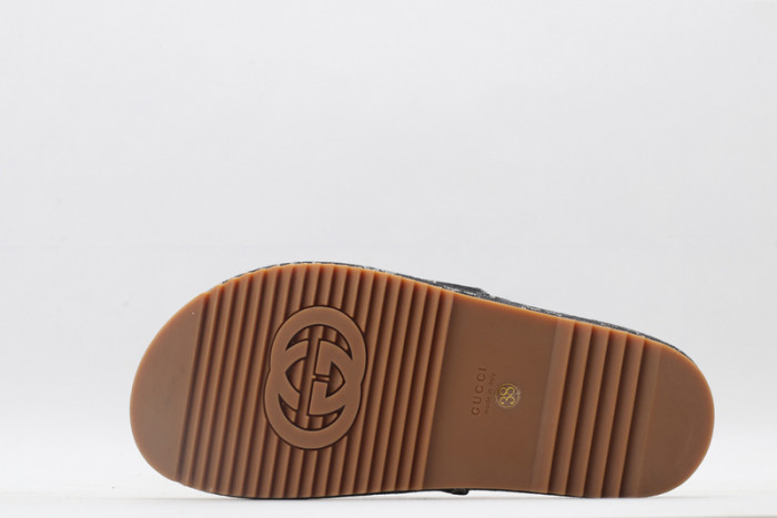 GUI SANDAL