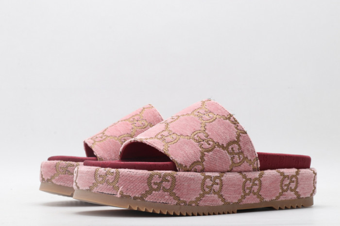 GUI SANDAL