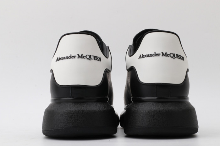ALEX MCQU SNEAKER