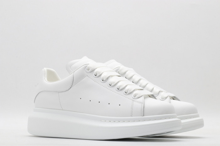 ALEX MCQU SNEAKER