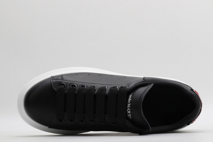 ALEX MCQU SNEAKER