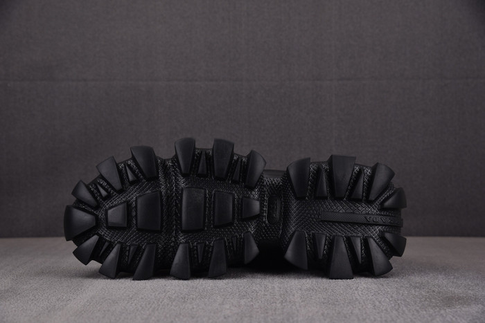 PRAD SNEAKER