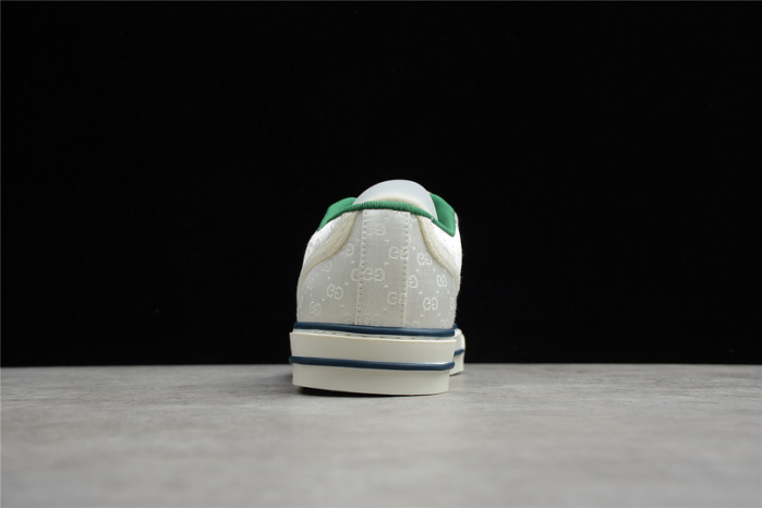 GUI SNEAKER