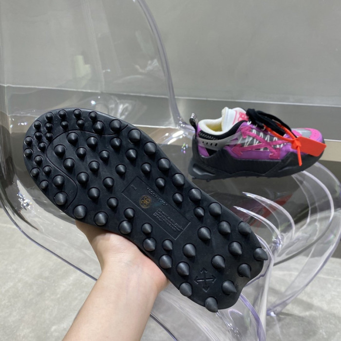 OFW SNEAKER
