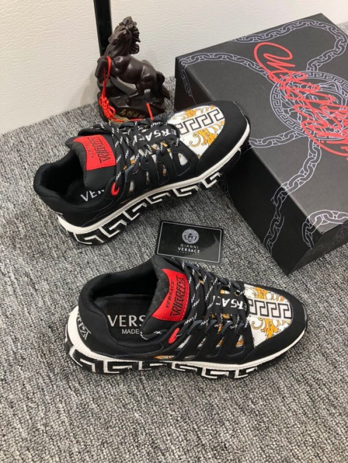VSE Sneaker