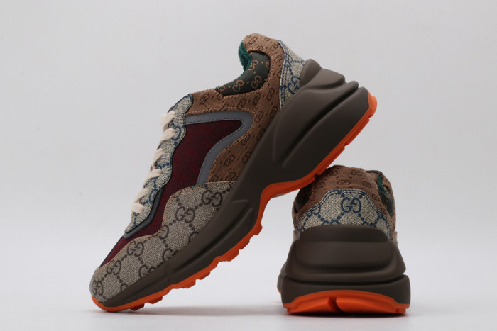 GUI SNEAKER