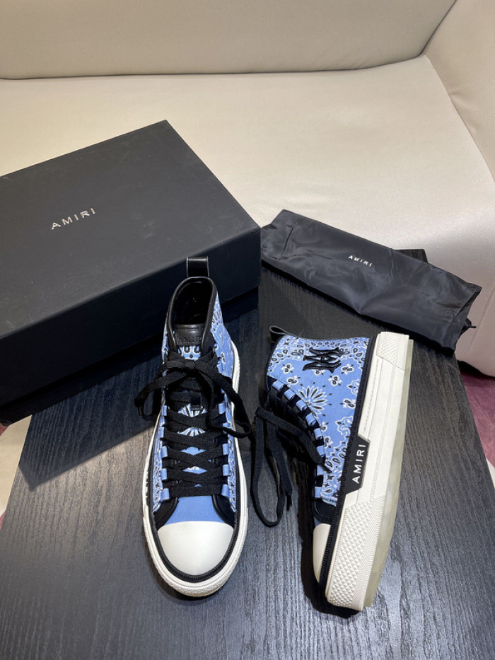 AM1R1 SNEAKER