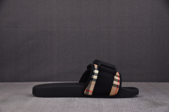 BUB SANDAL