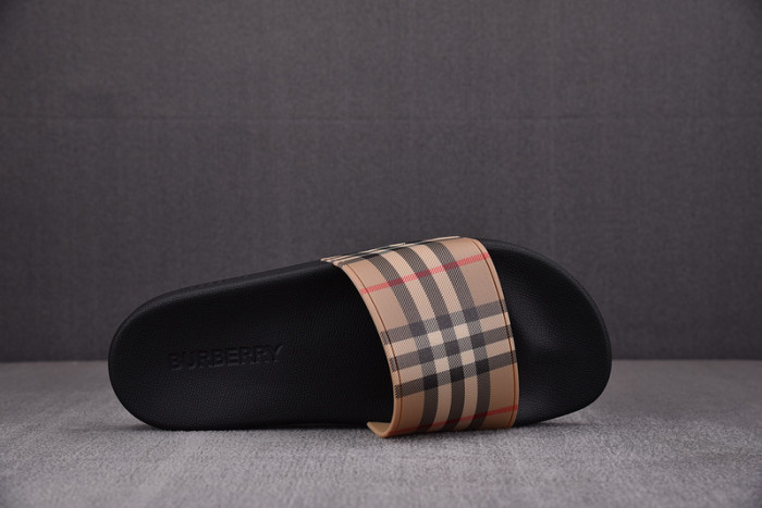 BUB SANDAL