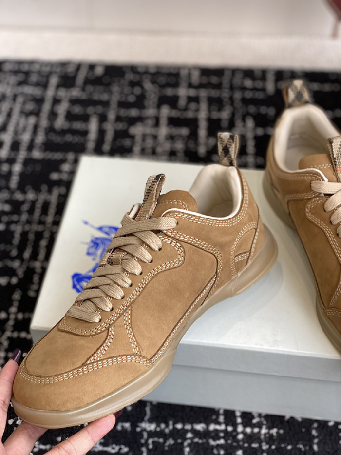 BUB sneaker