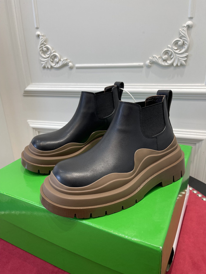BV boots 035