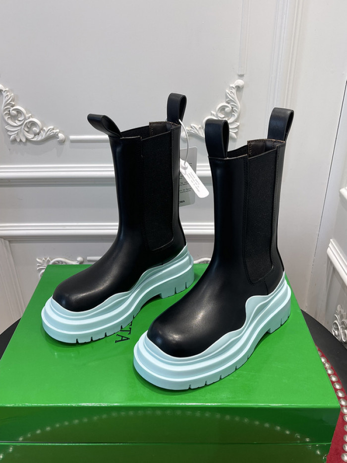 BV boots 023
