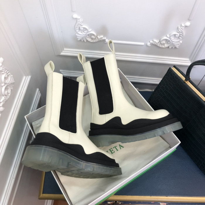 BV boots 032
