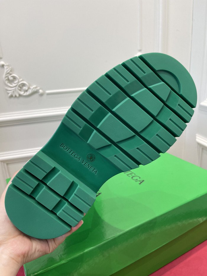 BV boots 027