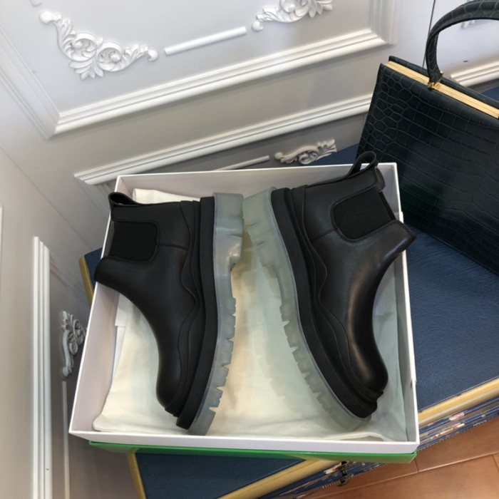 BV boots 038