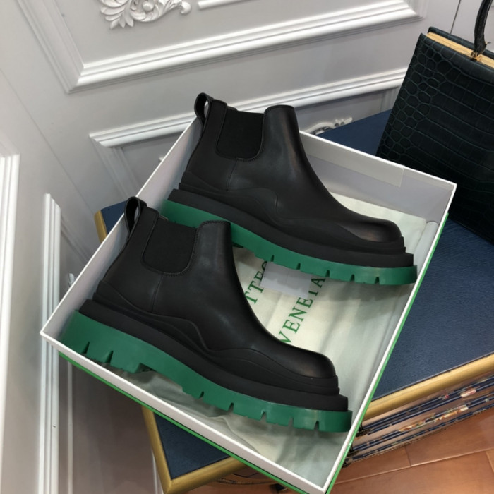 BV boots 009