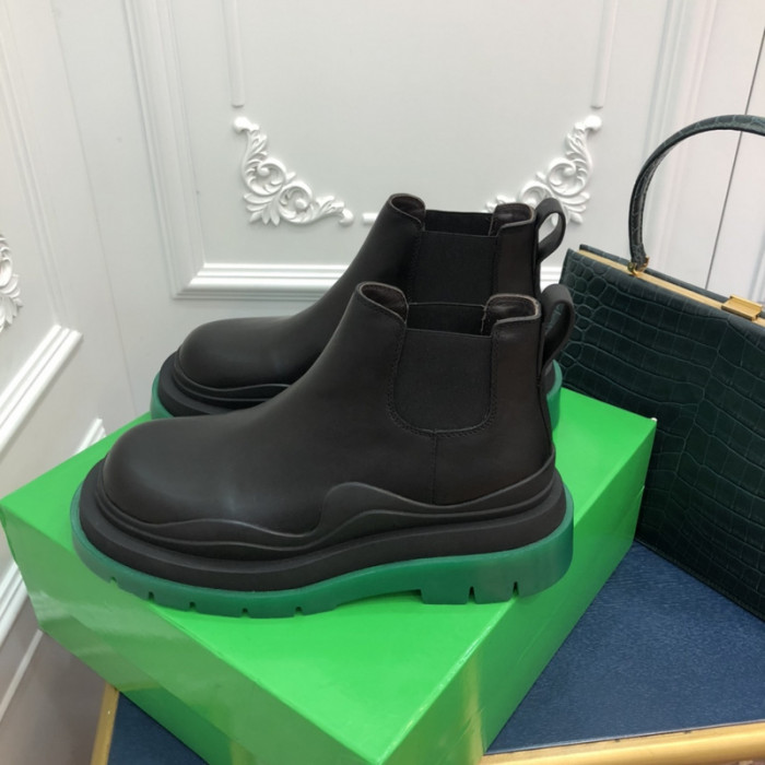 BV boots 009