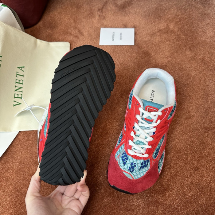 BV sneaker