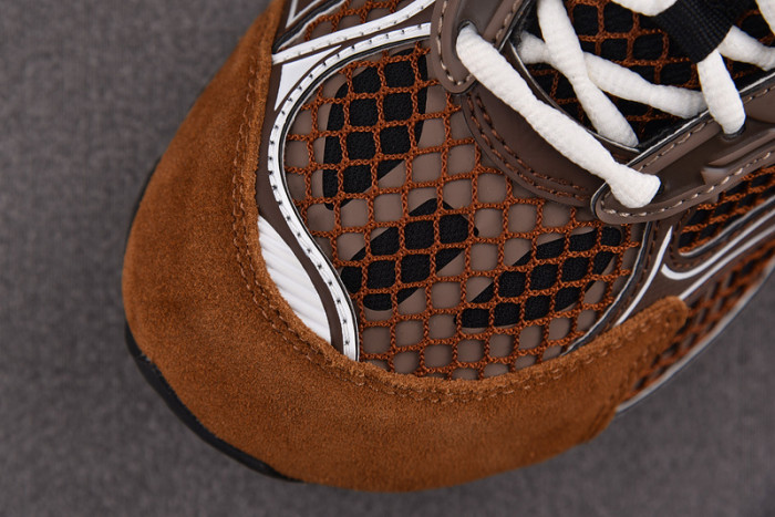 BV sneaker