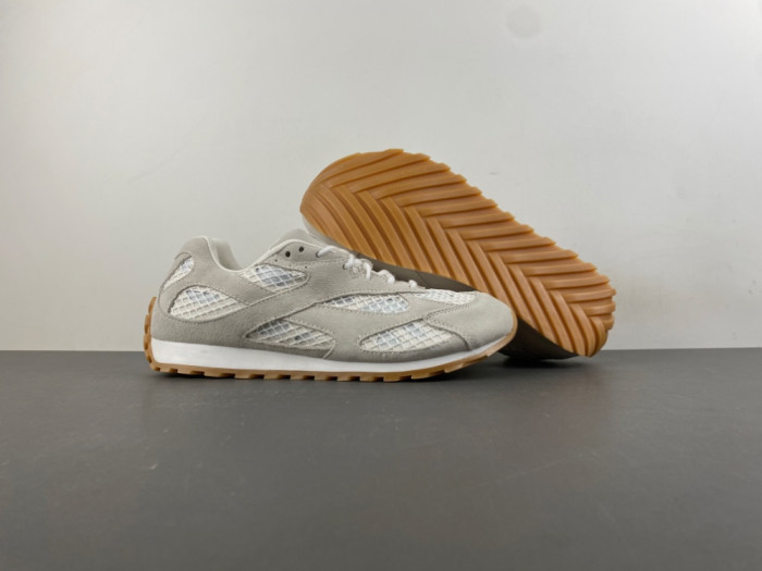 BV sneaker
