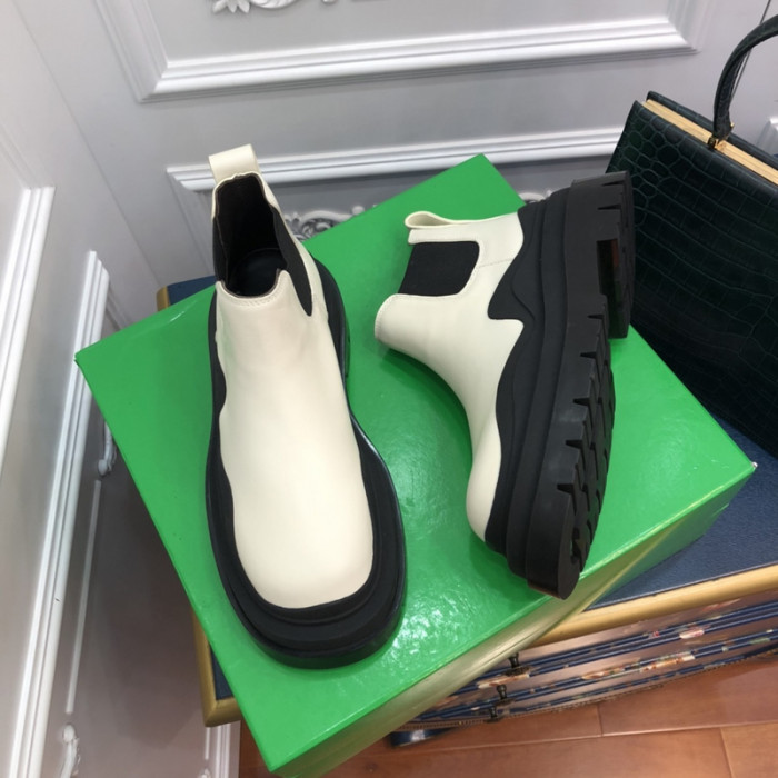 BV boots 013