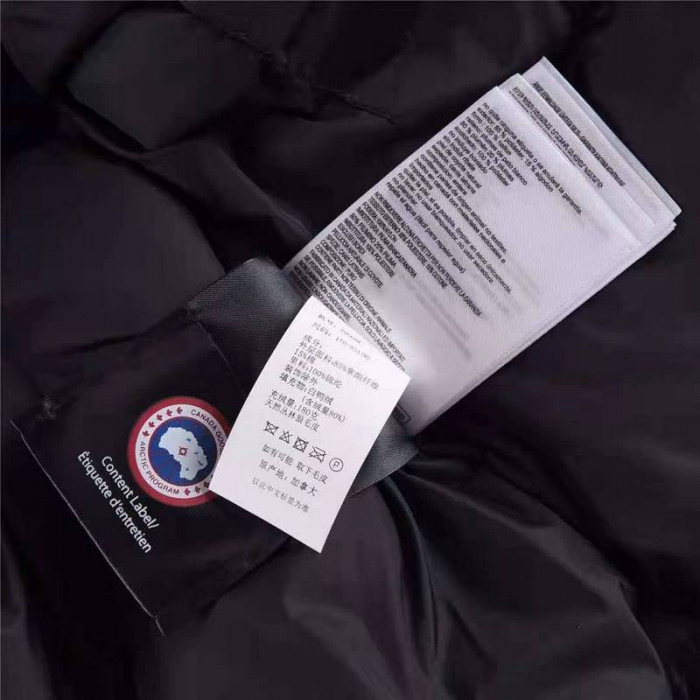 C&NA* G00SE down jacket