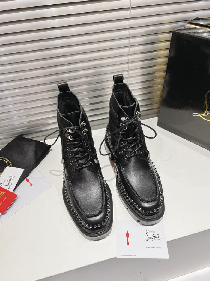 CL boots