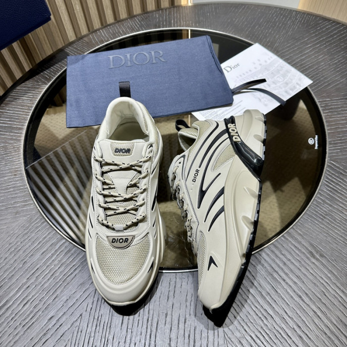 D10R B44 SNEAKER