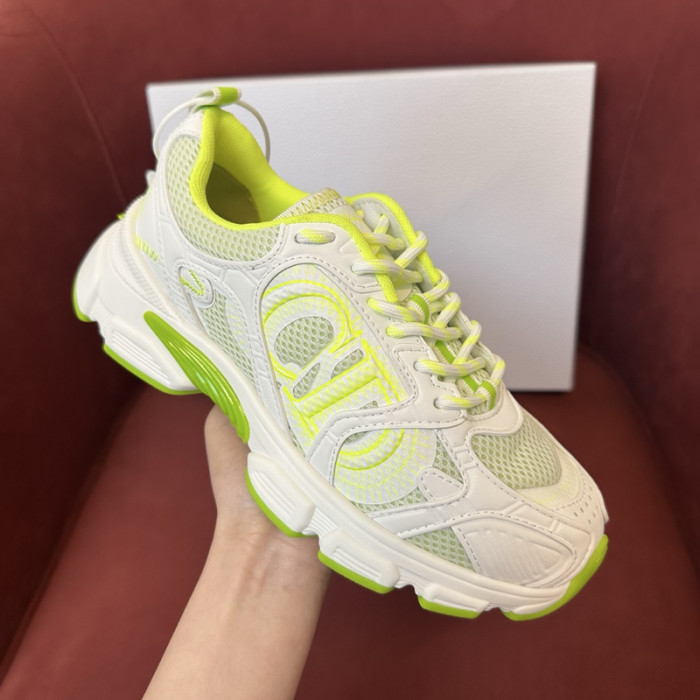 D10R SNEAKER