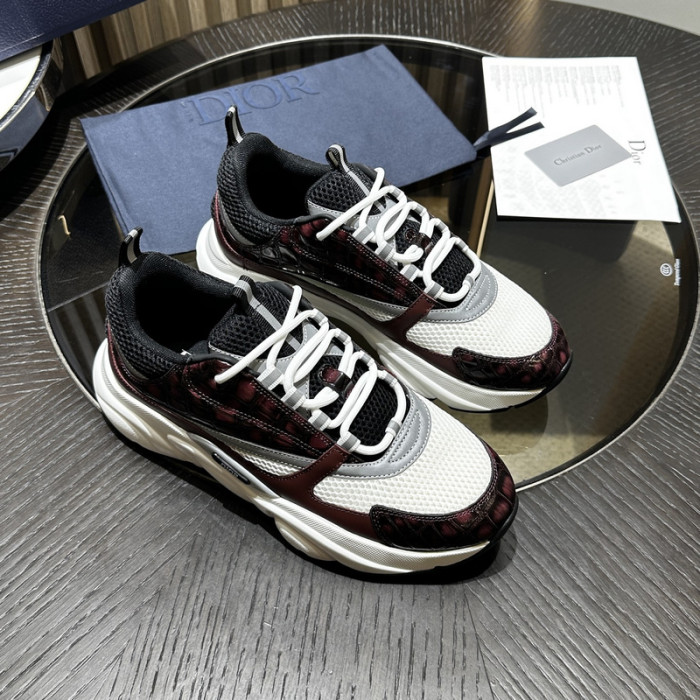 D10R SNEAKER