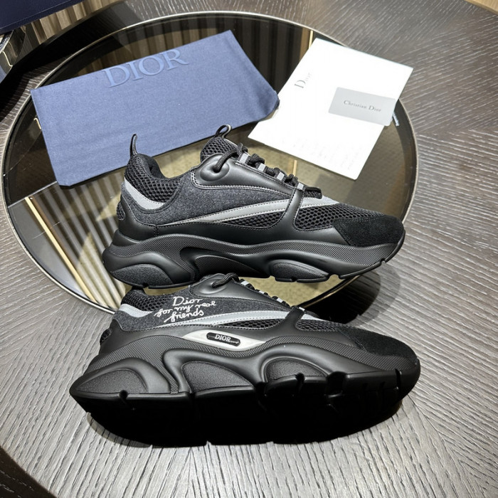 D10R SNEAKER