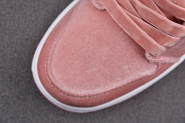 Air Jordan 1 Low“Pink Velvet” DQ8396-600