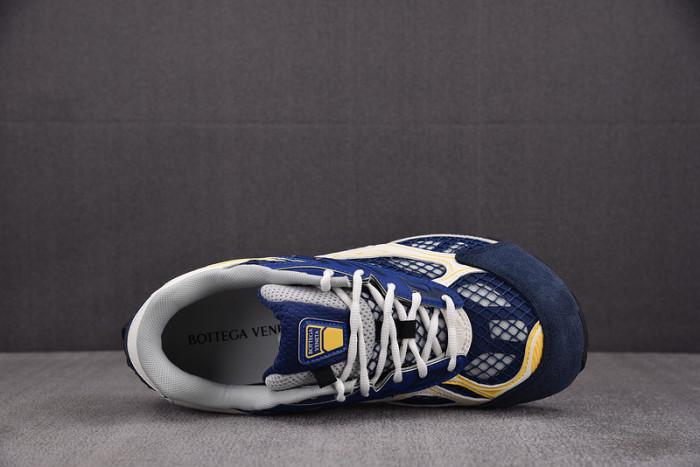 BV sneaker