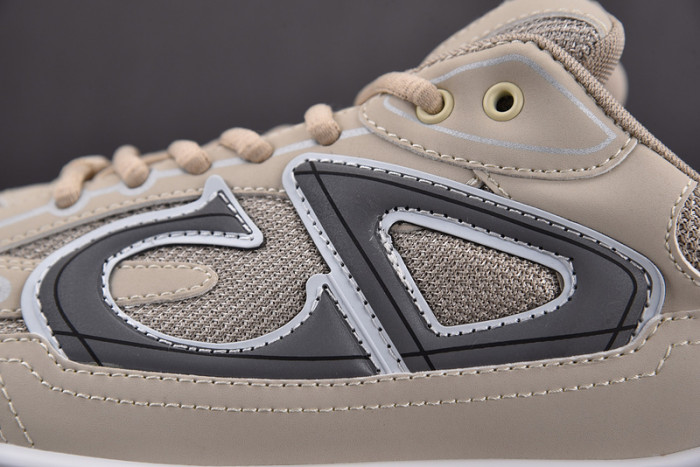 D10R SNEAKER
