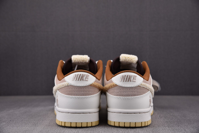 Nike Dunk Low“Year of the Rabbit” FD4203-211