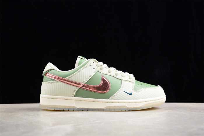 Kyler Murray x Dunk Low 