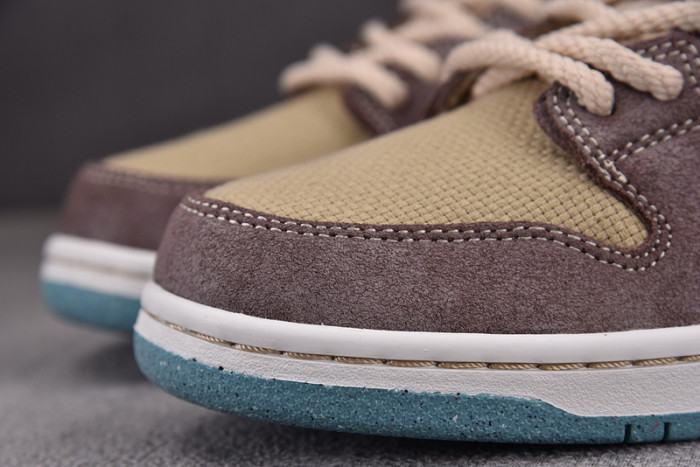 Nike SB Dunk Low Big Money Savings FZ3129-200