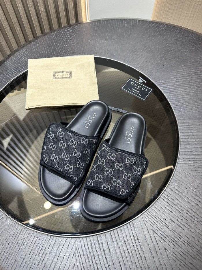 GUI SANDAL