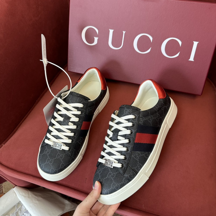 GUI SNEAKER