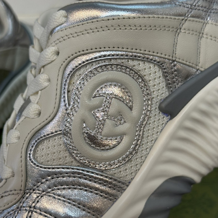 GUI SNEAKER