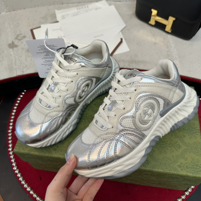 GUI SNEAKER