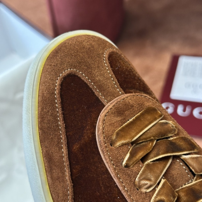 GUI SNEAKER