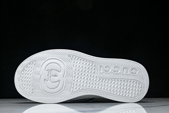 GUI SNEAKER