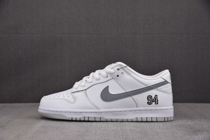 nike sb dunk low S*pr1m1 94 white metallic silver hq8487-100