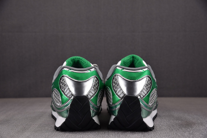 BV sneaker