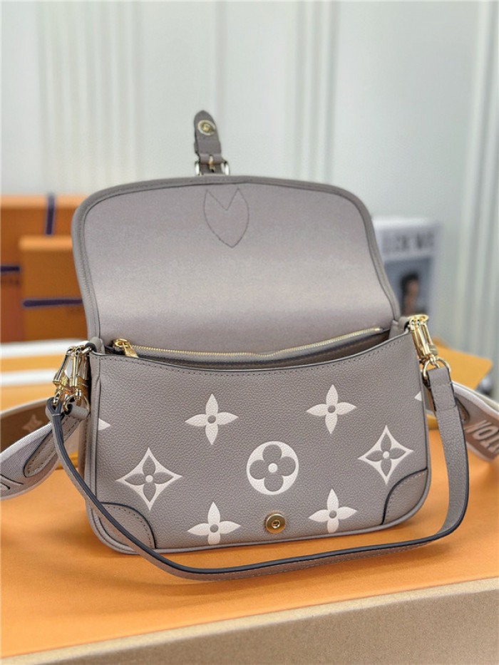 L0VT BAG