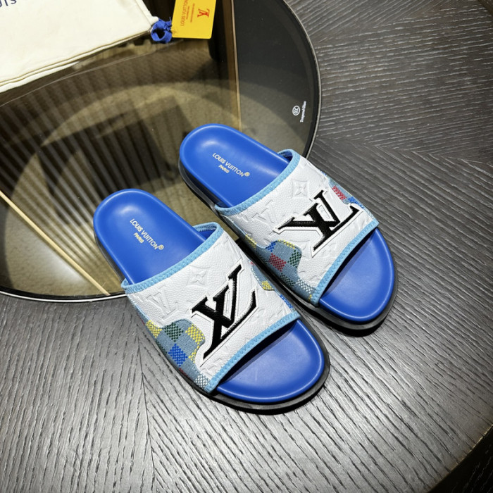 L0VT SANDAL