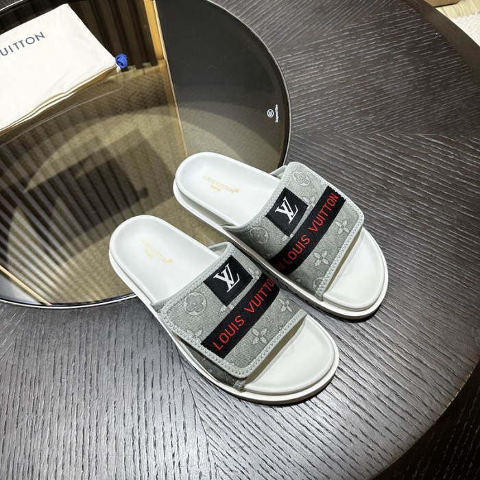 L0VT SANDAL