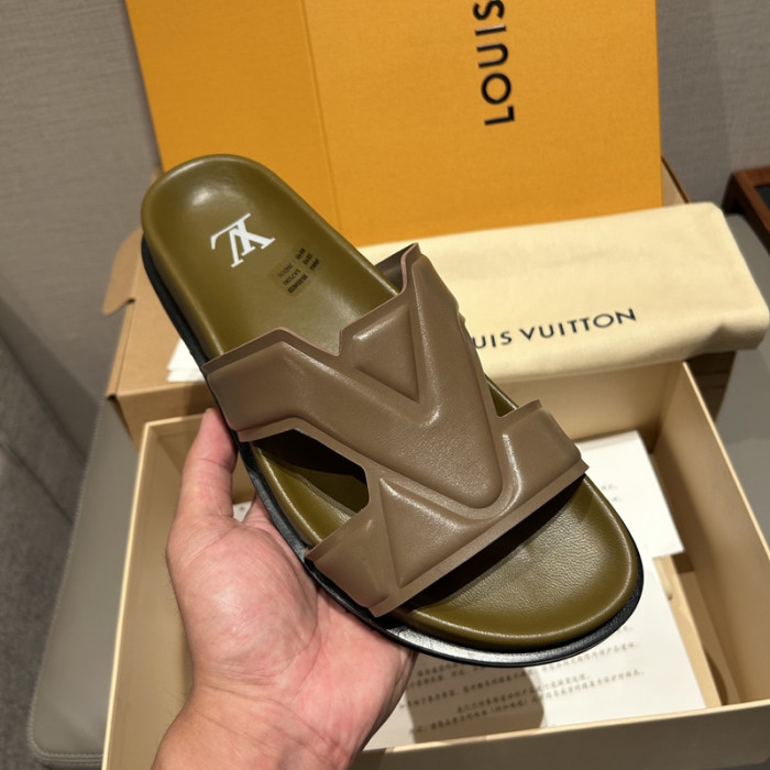 L0VT SANDAL