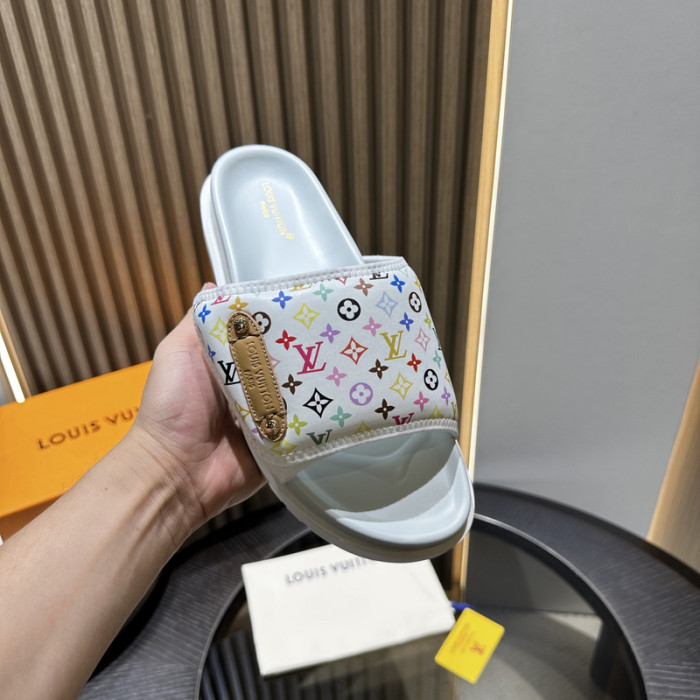 L0VT SANDAL
